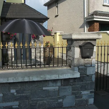 Pensión Clare Street 3*